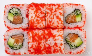 Рол Каліфорнія з лососем