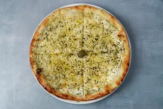 Pesto pizza