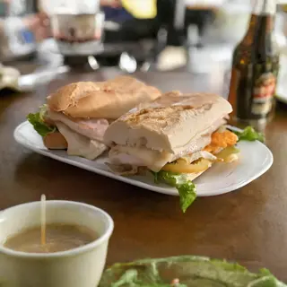 Bocadillo De Lomo Completo