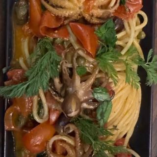 Spaghetti alla Luciana