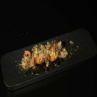 141. Takoyaki  (2 Pzs.)