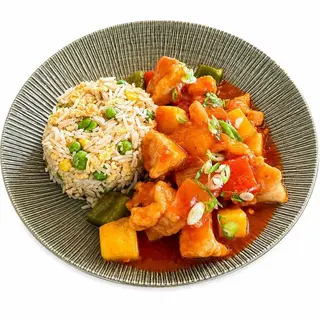 Pui sweet & sour cu fried rice