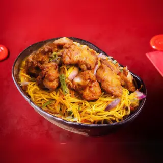 Tallarines Fritos Con Pollo
