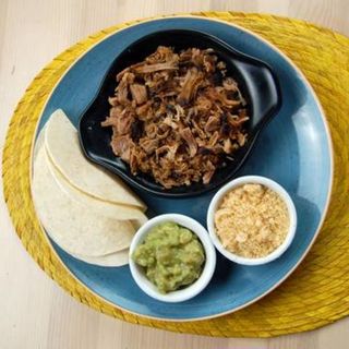 Achicalada / Carnitas
