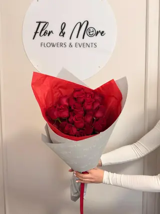 Buchet Flori 21 Black Jack - rosu