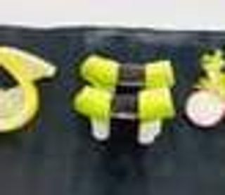 S06. Nigiri avocado 2 pezzi