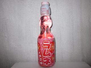 Ramune de Fresa (200 ml.)