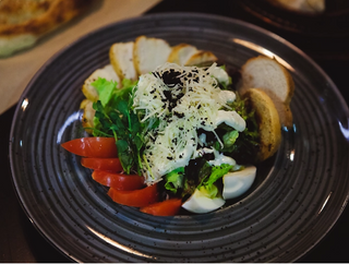 Салат Цезар (150г)