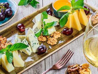 Platou de branzeturi