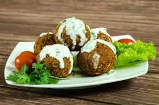 Ración De Falafel