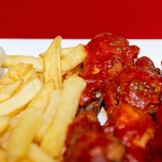 JAMONCITOSDE POLLO SALSA DIABLA CON PAPAS
