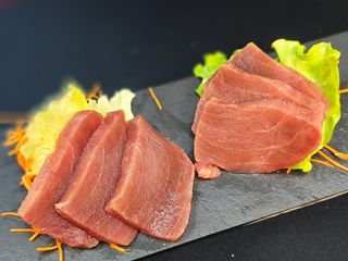 228. Sashimi Atún 6 Cortes