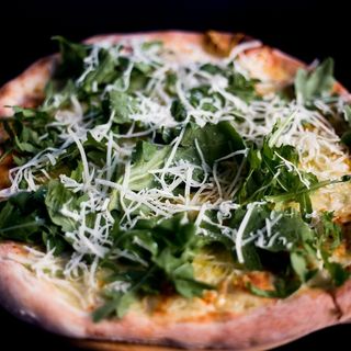 Pizza Quattro Formaggi & rucola Ø 32cm