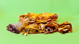 FAMILY PACK large - 4 Crepes + Nachos!