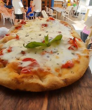 Pinsa Romana Margherita