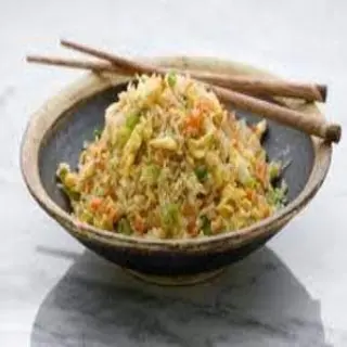 185. Arroz Frito Sakura