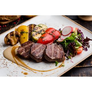 Медальон с овощами