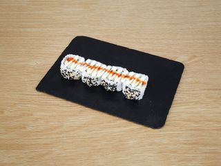 Uramaki De Tokyo Roll (4 Pzs.)