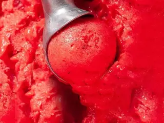 Сорбет полуниця-базилік-лайм (50g)