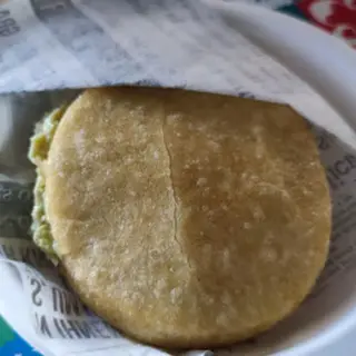Arepa Reina Pepiada