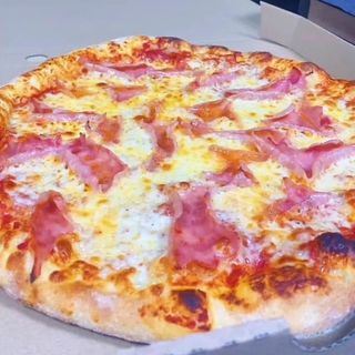 Pizza Jamon york