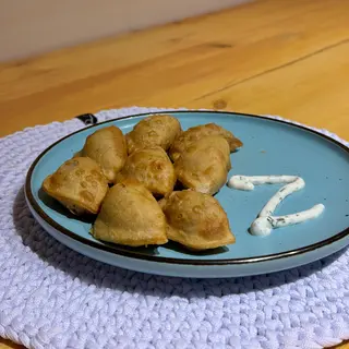 Чебуречки (8 шт)