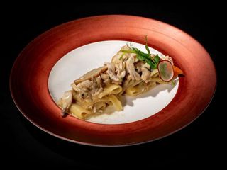 Paccheri con ricciola e porcini