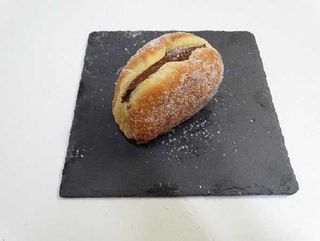 Bola de Berlim com Chocolate