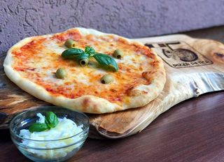 Pizza Margherita 42cm