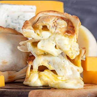 Empanada De 4 Quesos