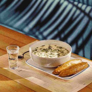 ჩიხირთმა ქათმის ღვეზელით