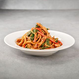 Creamy Chicken and Spinach Pasta