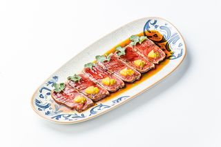 Тунець татакі з соусом понзу  