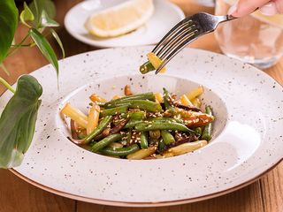 Спаржева квасоля з деревними  грибами (150g)