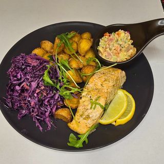 Łosoś gotowany na parze