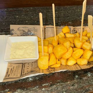 Patatas Alioli