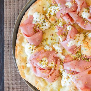 39-Bologna, stracciatella e granella di pistacchio