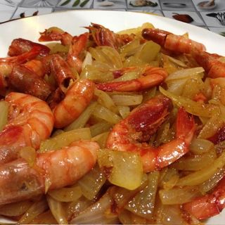 33.Gambas Con Cebolla A La Plancha