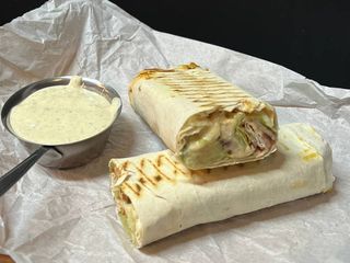 Шаурма Сирна