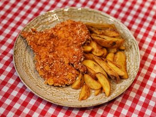 Meniu șnițel crocant