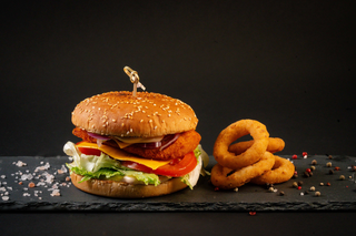 Kids Chicken Cheeseburger