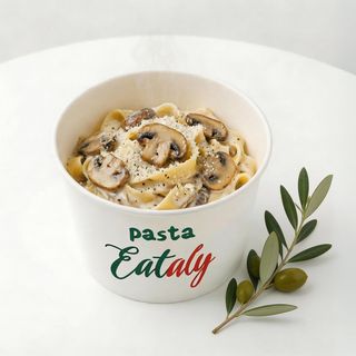 პასტა სოკოთი და ნაღების სოუსით