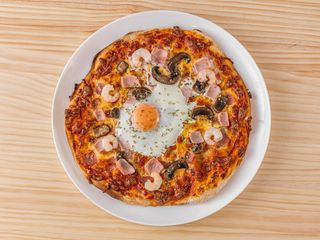 Pizza De 4 Estaciones (33 Cm.)