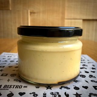 Flan cremoso de vainilla.