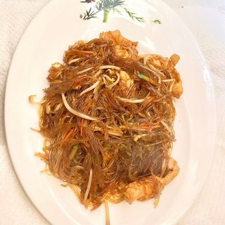 809 Spaghetti di soia con frutti di mare