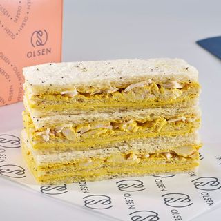 Pollo al curry y queso