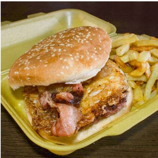 HAMBURGUESA MONKY CON PATATAS