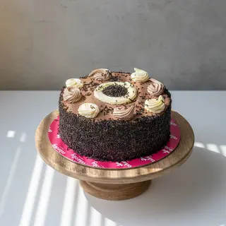 Chocolate Gateau Cake (1KG)