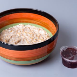 Ovsena kaša sa višnjama