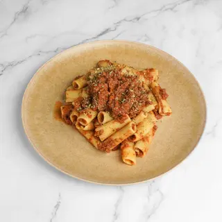 Rigatoni Boloñesa